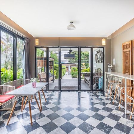 See Sea Villa Phuket Sha Patong Extérieur photo