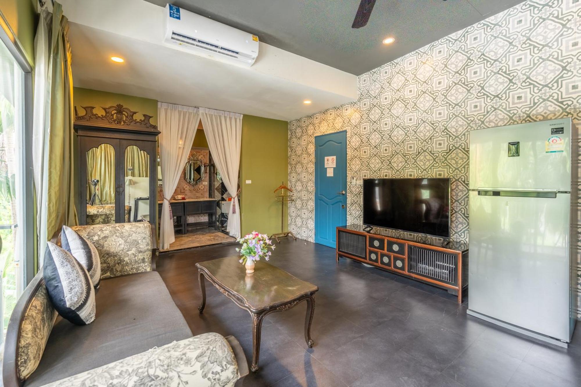 See Sea Villa Phuket Sha Patong Extérieur photo