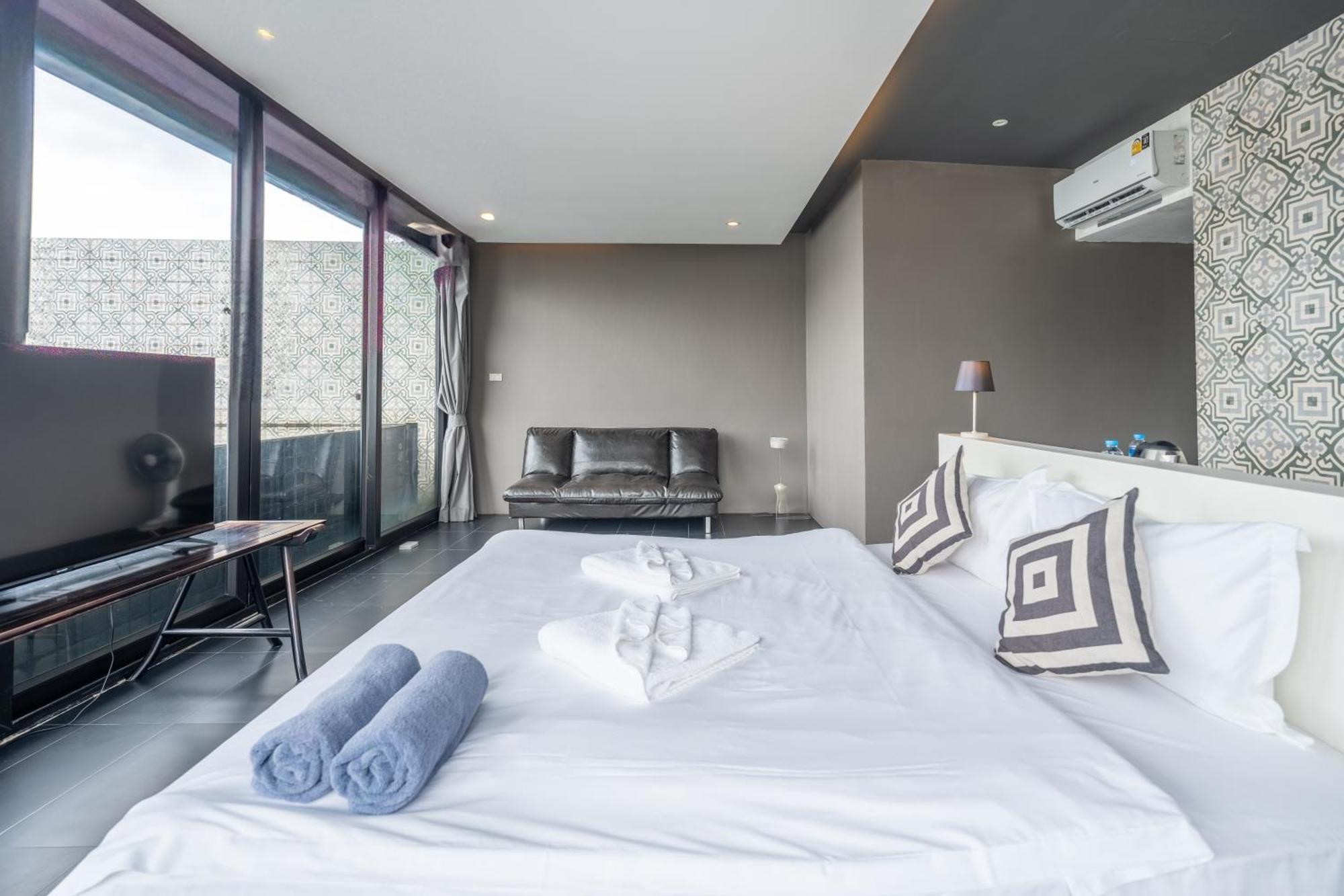 See Sea Villa Phuket Sha Patong Extérieur photo