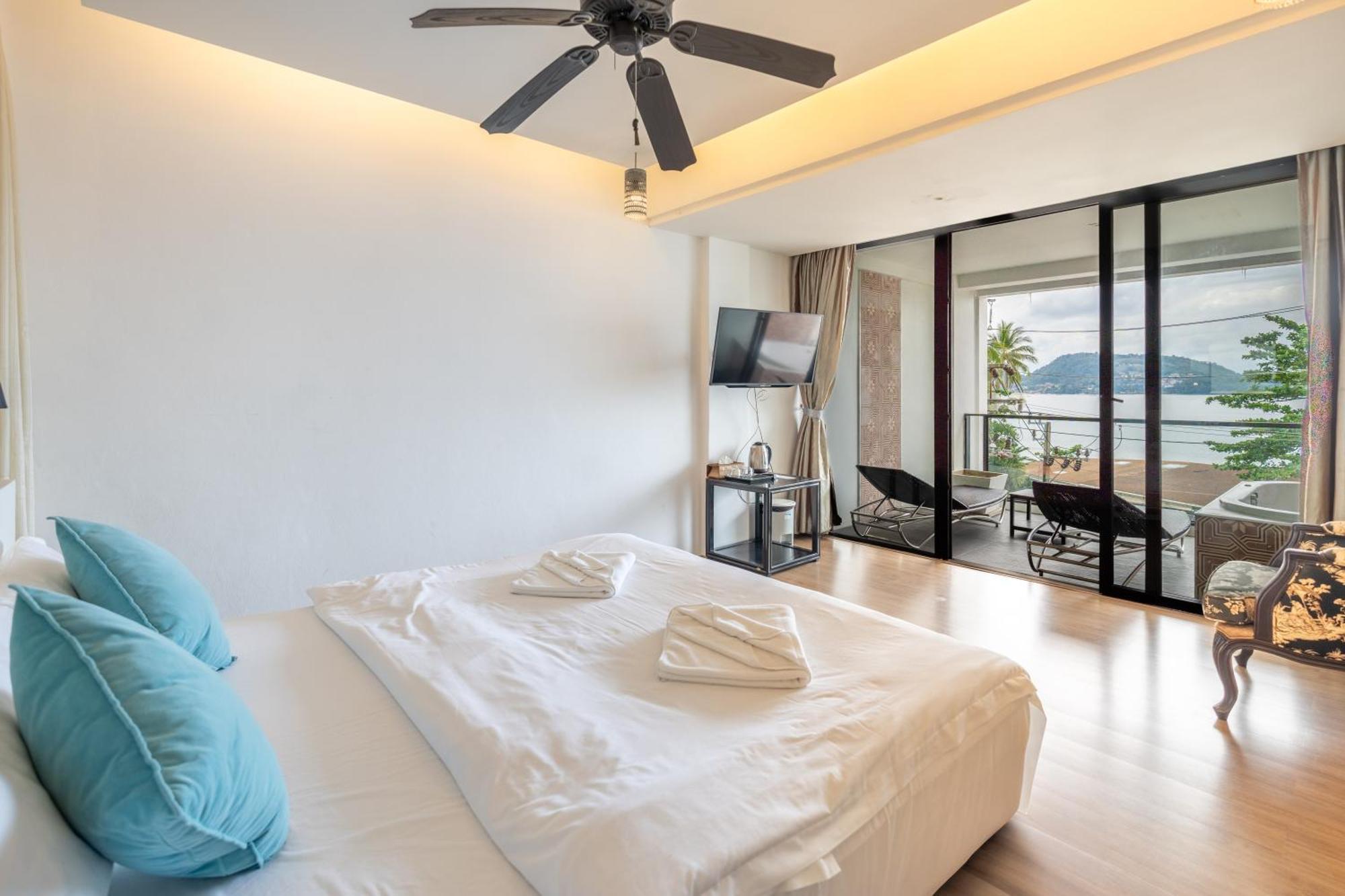See Sea Villa Phuket Sha Patong Extérieur photo