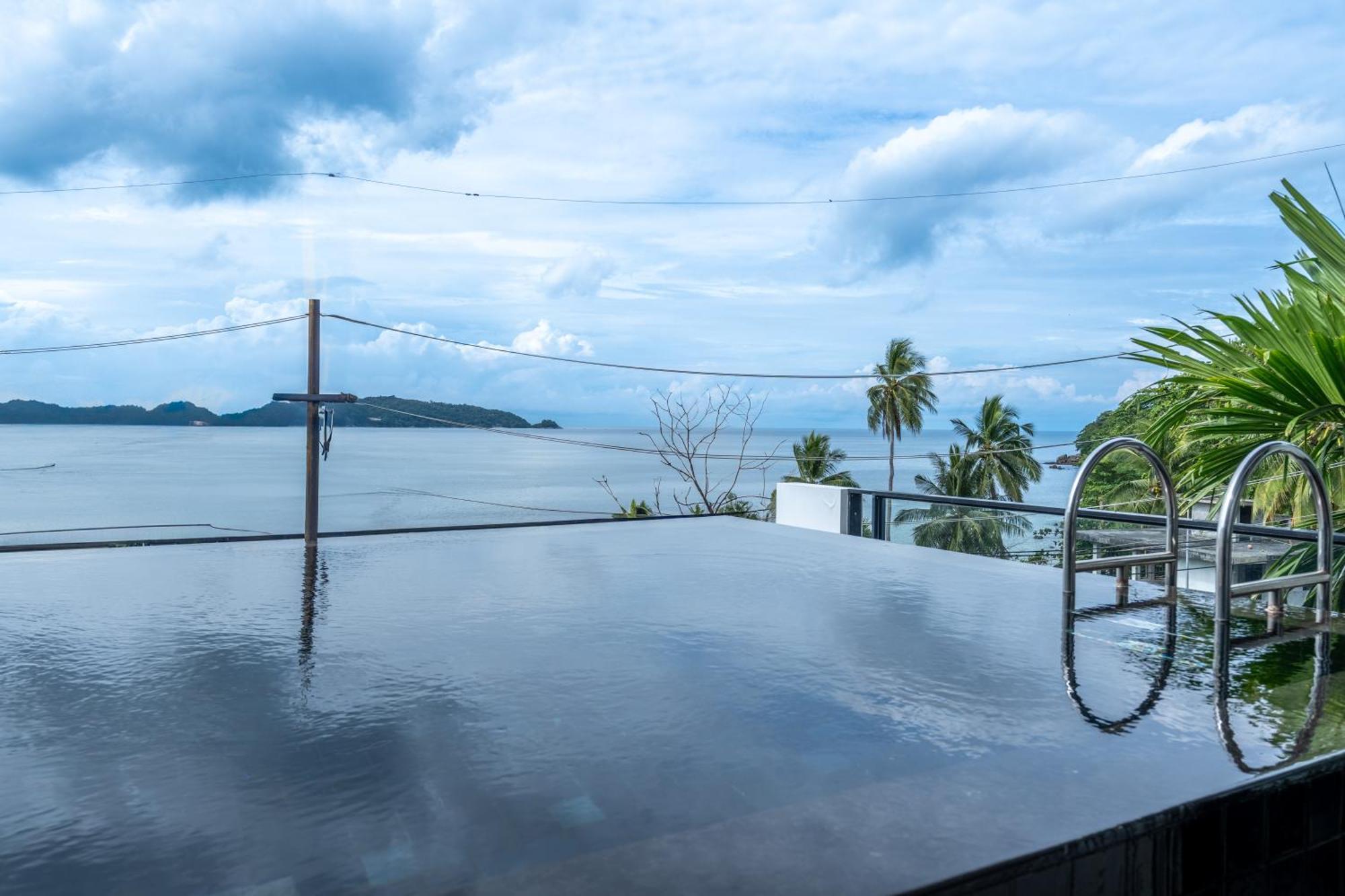 See Sea Villa Phuket Sha Patong Extérieur photo